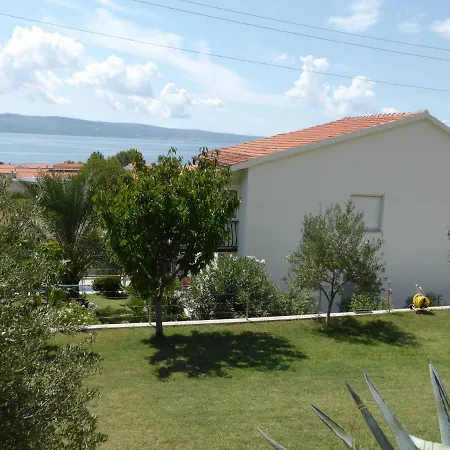 Dalmatien Apartman *